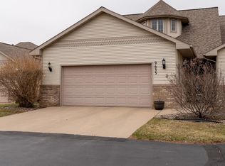 N9633 N Coop Rd, Appleton, WI 54915