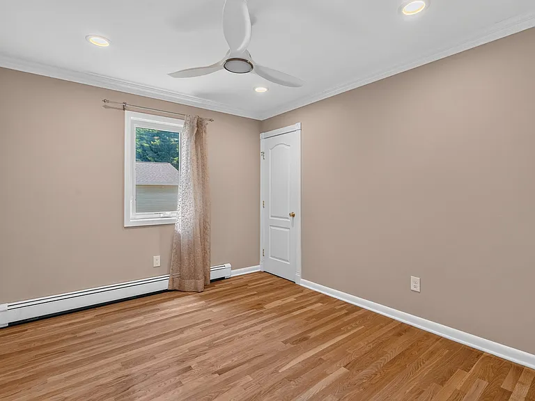 25 Cleveland Ave — Photo 26