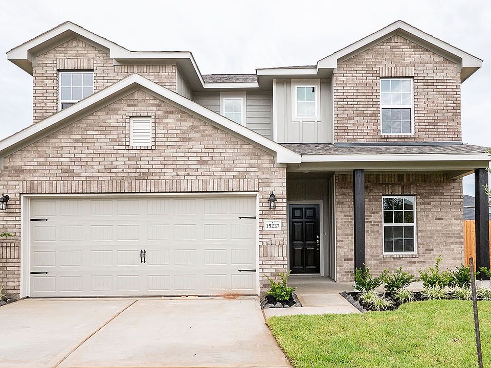 1st image of 15227 White Moss Dr