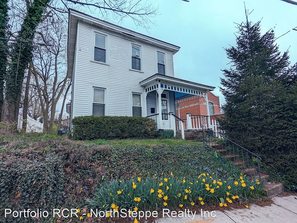 1st image of 35 Arcadia Ave