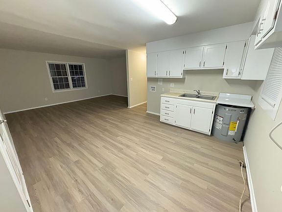 5th image of 121 Briarcliff Dr