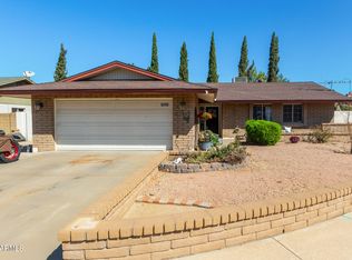 6250 E Grandview Cir, Mesa, AZ 85205