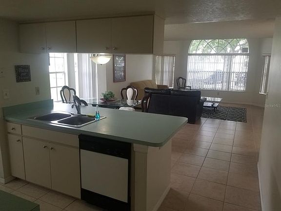 4th image of 5012 Laguna Bay Cir APT 77