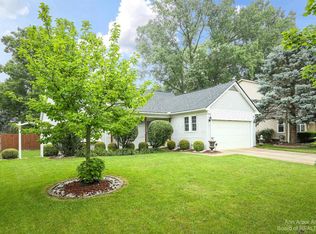7963 Briarbrook Dr, Ypsilanti, MI