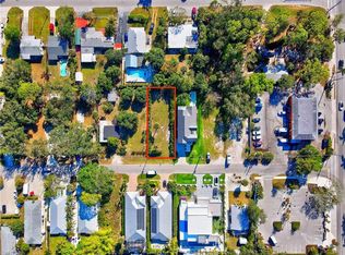 3010 Coco Ave, Naples, FL 34112