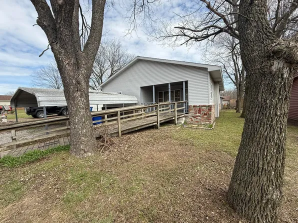 1610 C St NE, Miami, OK 74354