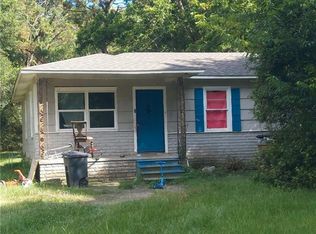 2423 Club House Rd, Mobile, AL 36605