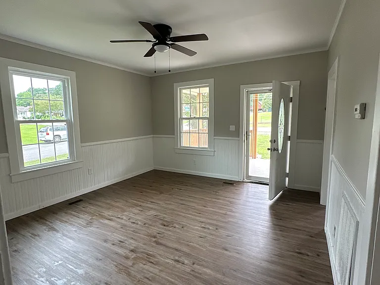 57 W Tuscaloosa Ave — Photo 9