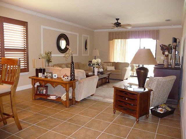 1st image of 20598 Pezzana Dr