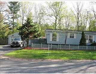 2nd image of 65 Chester Ln