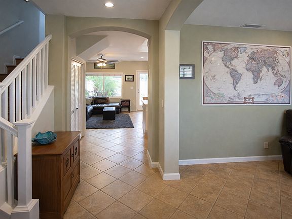 4th image of 91-1010 Kaipalaoa St APT 5604