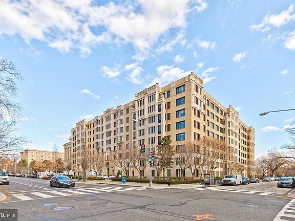 4th image of 1701 16th St NW
