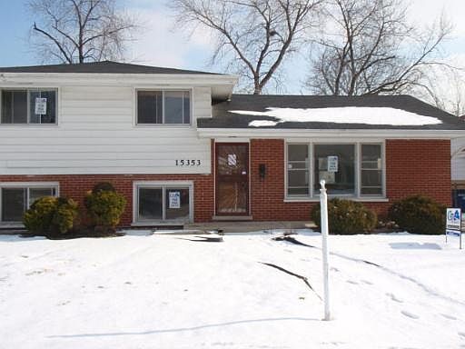 1st image of 15353 S Ellis Ave