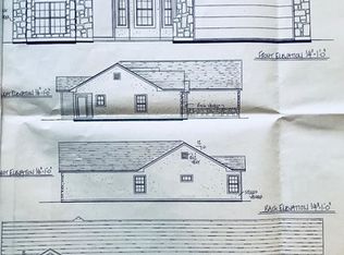 216 Greenway Dr, Seguin, TX 78155