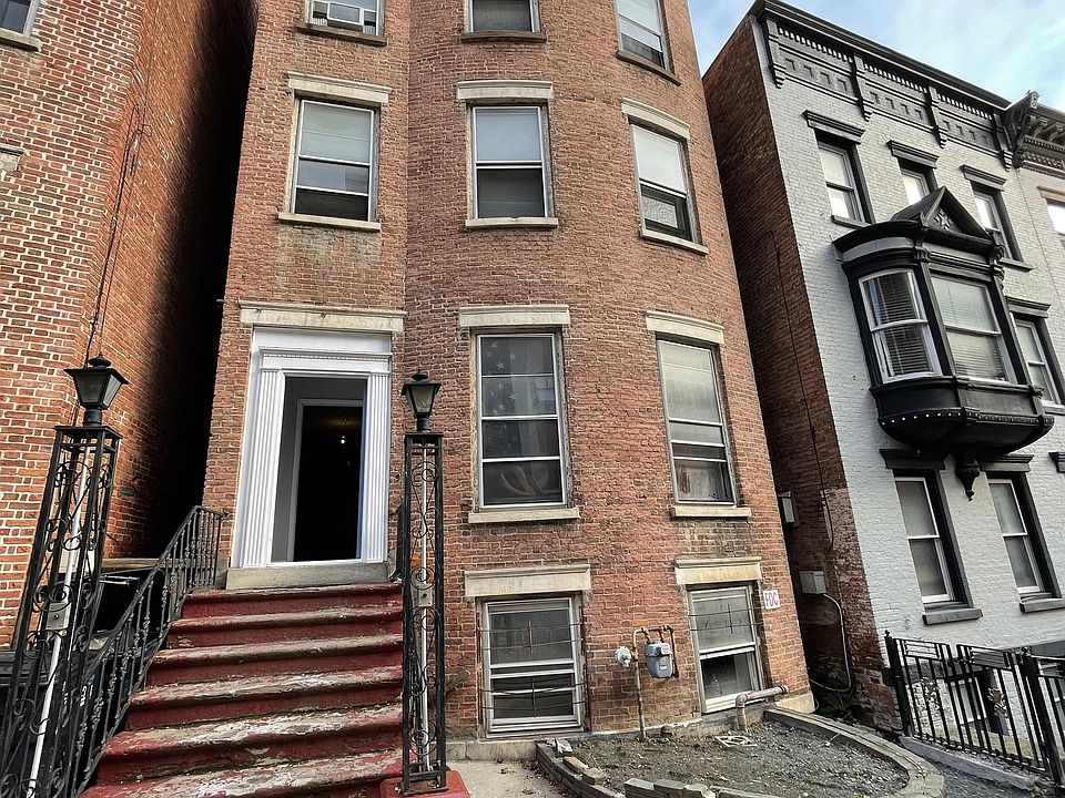 1st image of 81 Columbia St APT 8