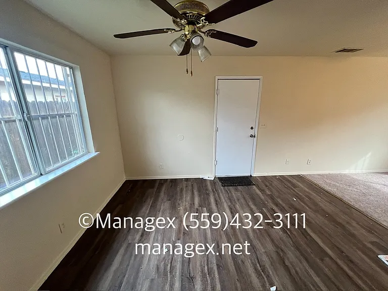 554 S Backer Ave — Photo 6