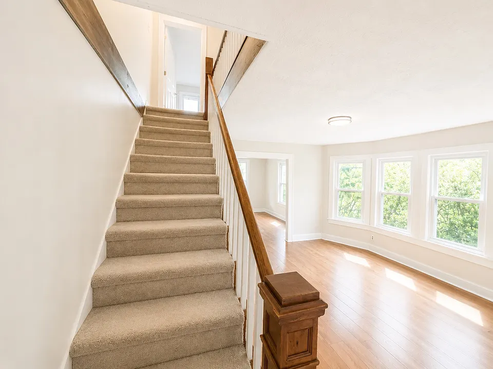 203 Park Ave #203