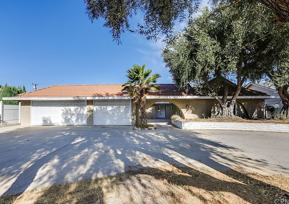 1st image of 5429 Camino Real