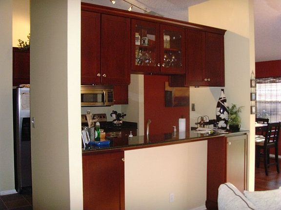 5th image of 430 Wild Fox Dr