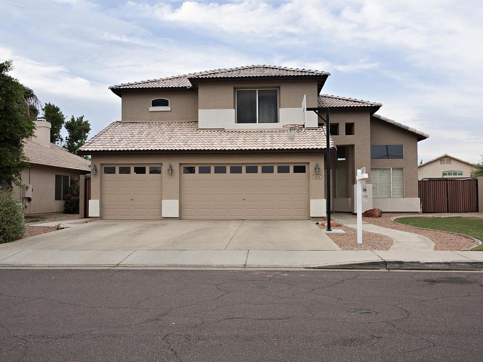 1st image of 8444 W Cherry Hills Dr