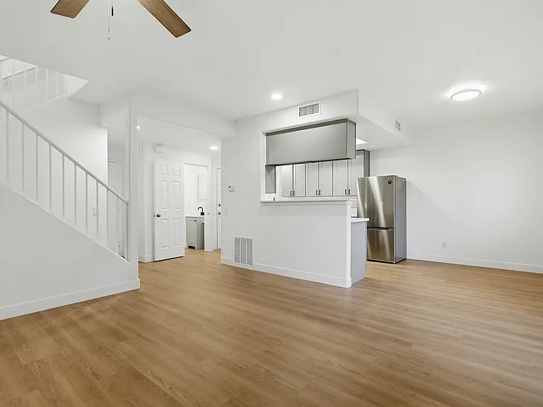 418 W San Marcos Blvd #139 — Photo 7