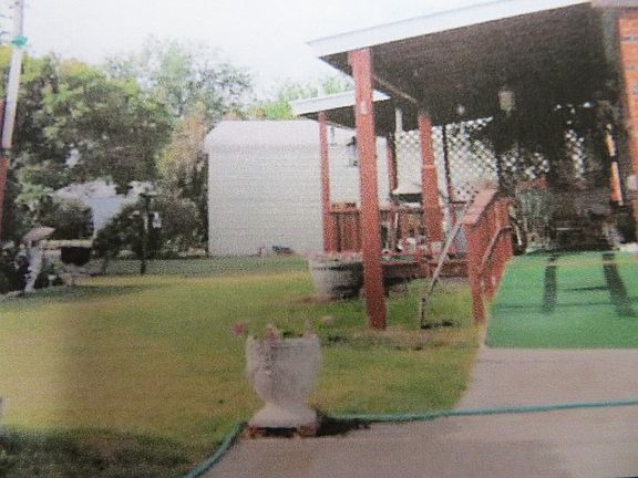 2nd image of 211 N Frisco Ave