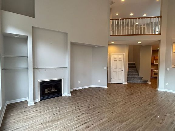 3rd image of 11613 NW 35th Ave