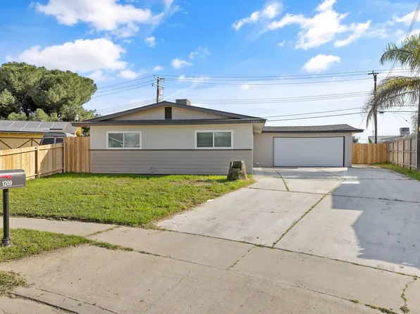 1209 Neville Street, Hanford, CA 93230