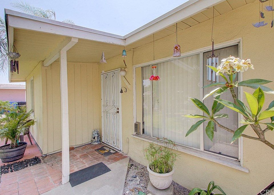 1st image of 5663 N Rockvale Ave