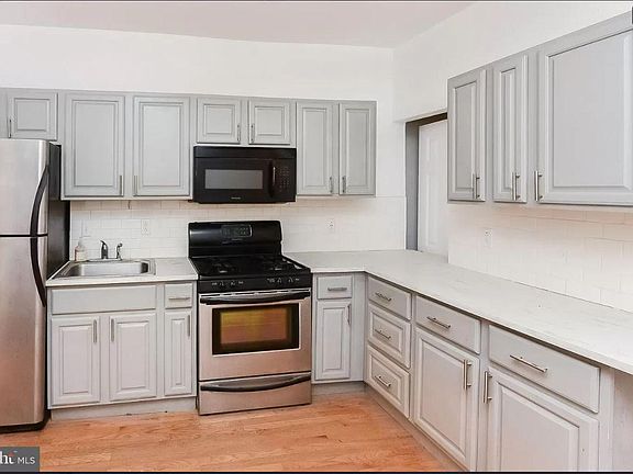 2nd image of 531 N 36th St