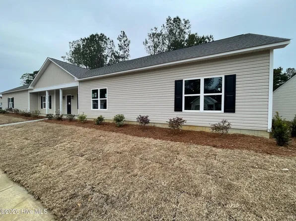 1126 Jordan Lake Court, Leland, NC 28451