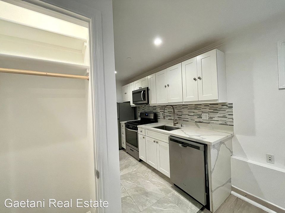 1st image of 1125 Union St #11781303