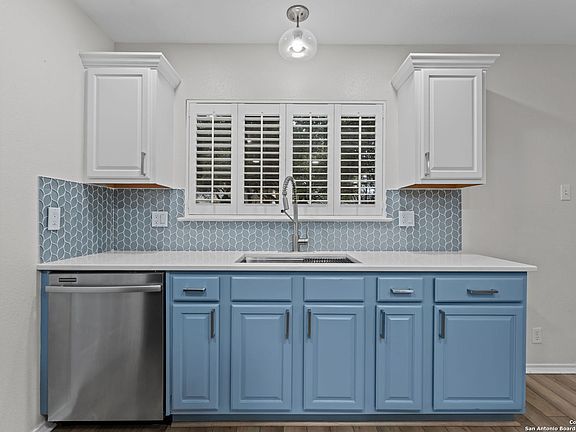5th image of 9134 SHADYSTONE DR
