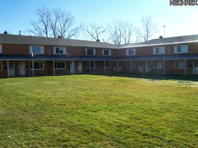 23901 Banbury Cir APT 6, Warrensville Heights, OH 44128 Zillow