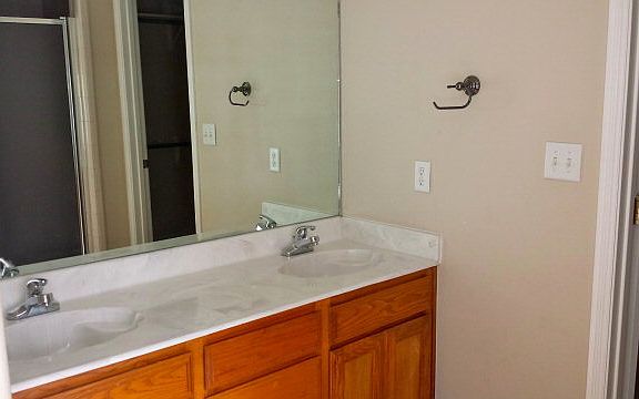 5th image of 4808 W Sycamore Ave