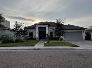 7604 Patricia Highsmith Dr, Laredo, TX 78041