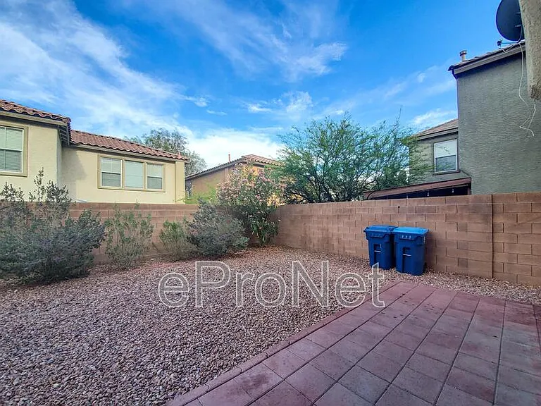 3314 Cave Primrose St — Photo 16