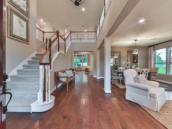 3rd image of 8706 Cimarron Falls Ct