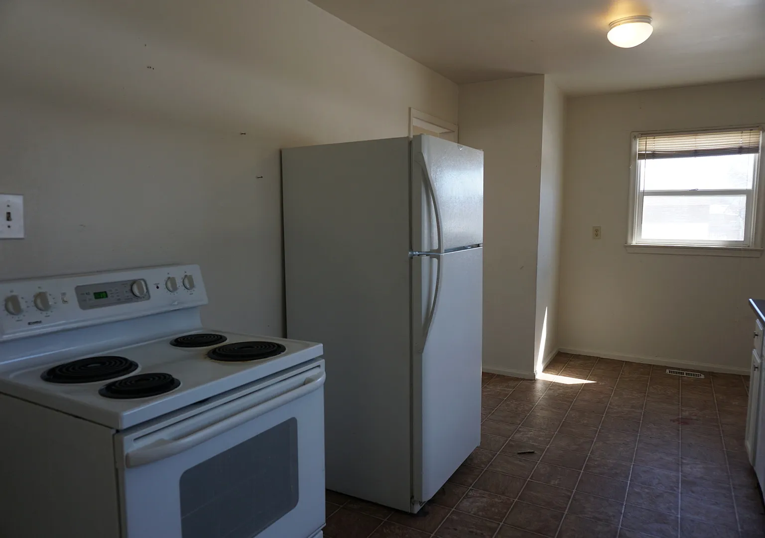3543 W. Valley Heights — Photo 2