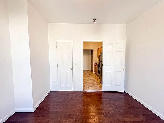 4th image of 1495 Dekalb Ave #2A
