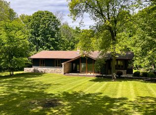 W3552 Wildwood Dr, Lake Geneva, WI 53147