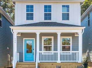 154 Weavers Grove Dr, Chapel Hill, NC 27514