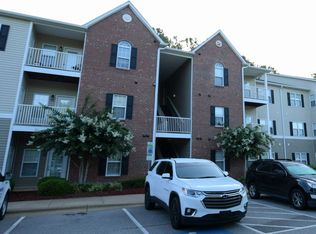 635 Marshtree Ln UNIT 203, Fayetteville, NC 28314