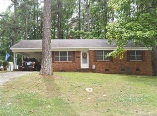 1216 Shannon Dr, Wadesboro, NC 28170