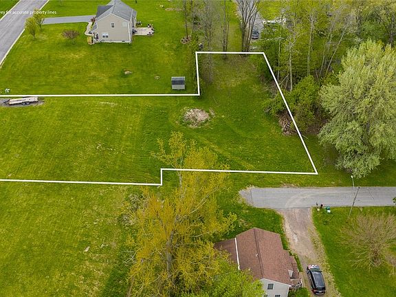 2nd image of Ball St Lot 11