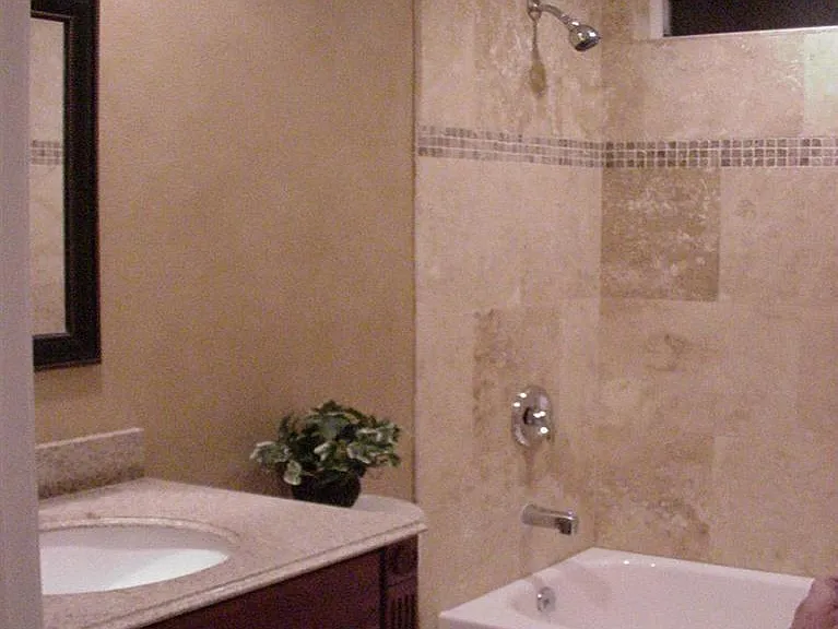 822 Harper St — Photo 2