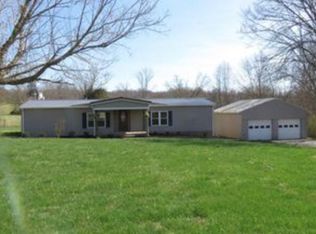 3821 Smith Rd, California, KY 41007