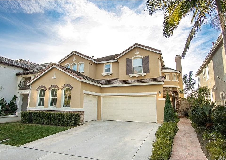 1st image of 37 Sprucewood