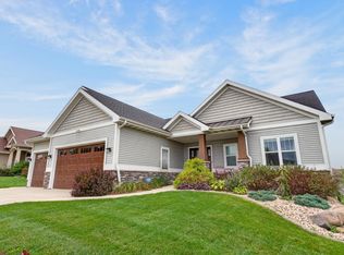 6583 Wolf Hollow Rd, Windsor, WI 53598