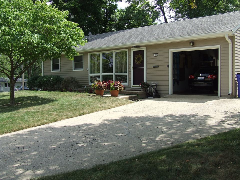 2nd image of 23 Glenview Dr
